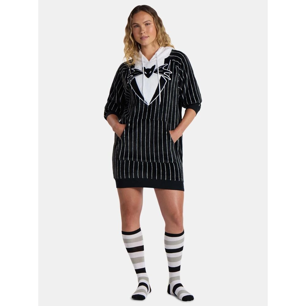 Nightmare Before Christmas Jack Skellington Hoodie Fleece Lounger + Socks Set MD